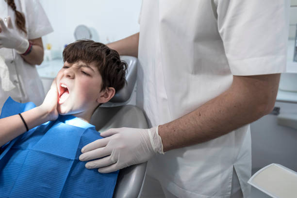Best Emergency Broken Tooth Repair in Lockhart, TX